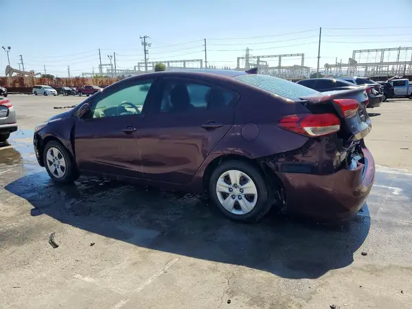 3KPFK4A79HE138100 2017 KIA FORTE - Image 2