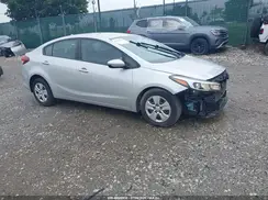 3KPFK4A79HE148352 2017 KIA FORTE