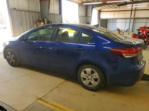 3KPFK4A79HE149937 2017 KIA FORTE - Image 2