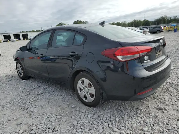 3KPFK4A79JE168882 2018 KIA FORTE - Image 2