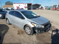 3KPFK4A79JE183575 2018 KIA FORTE