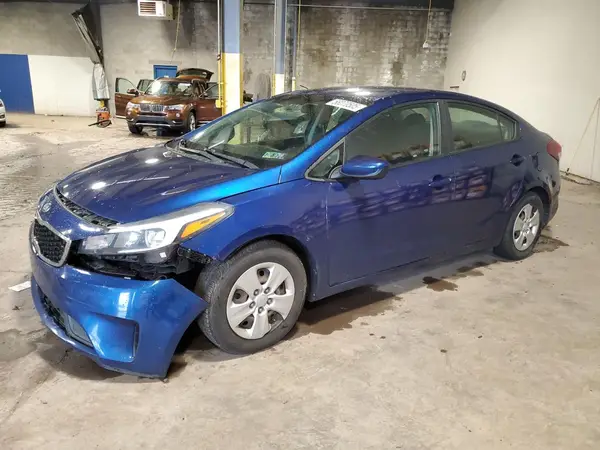 3KPFK4A79JE190901 2018 KIA FORTE - Image 1