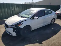 3KPFK4A79JE213982 2018 KIA FORTE