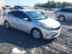 3KPFK4A79JE219555 2018 KIA FORTE