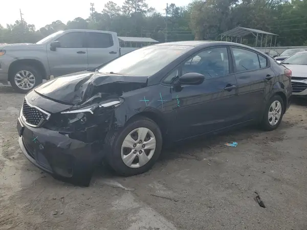 3KPFK4A79JE231432 2018 KIA FORTE - Image 1