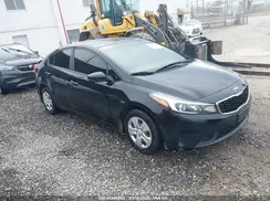 3KPFK4A79JE236923 2018 KIA FORTE