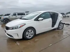 3KPFK4A79JE242107 2018 KIA FORTE