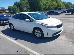 3KPFK4A79JE245573 2018 KIA FORTE