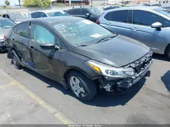 3KPFK4A79JE256959 2018 KIA FORTE