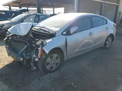 3KPFK4A79JE257870 2018 KIA FORTE