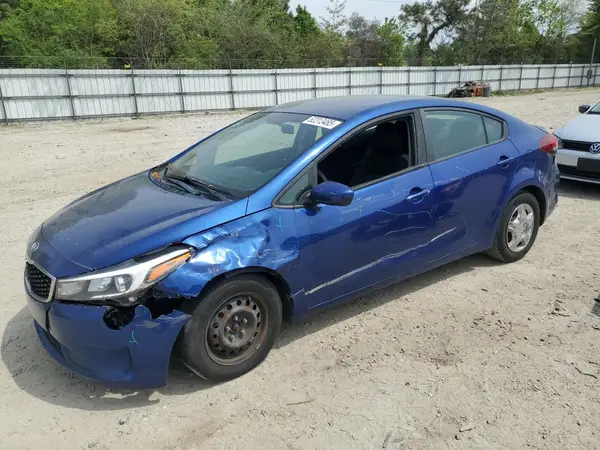 3KPFK4A79JE258677 2018 KIA FORTE - Image 1