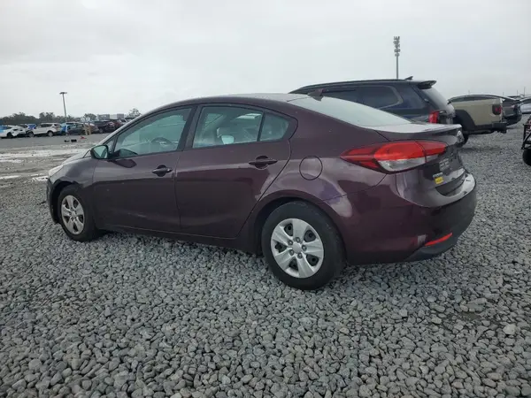 3KPFK4A79JE260414 2018 KIA FORTE - Image 2