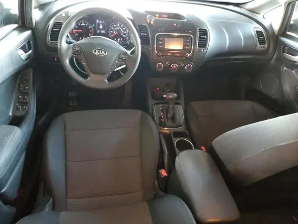 3KPFK4A79JE272014 2018 KIA FORTE - Image 8