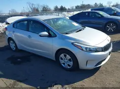 3KPFK4A7AHE133564 2017 KIA FORTE