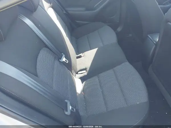 3KPFK4A7AHE133564 2017 KIA FORTE - Image 8