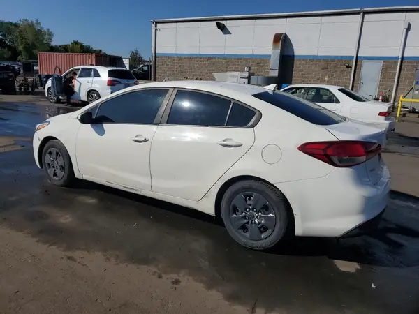 3KPFK4A7XHE006107 2017 KIA FORTE - Image 2