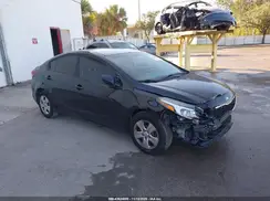 3KPFK4A7XHE010089 2017 KIA FORTE