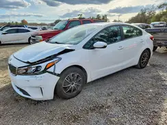 3KPFK4A7XHE011890 2017 KIA FORTE