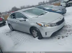 3KPFK4A7XHE012327 2017 KIA FORTE