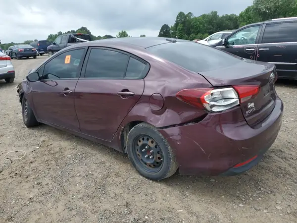 3KPFK4A7XHE017754 2017 KIA FORTE - Image 2