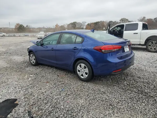 3KPFK4A7XHE018211 2017 KIA FORTE - Image 2