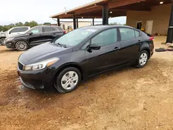 3KPFK4A7XHE018869 2017 KIA FORTE