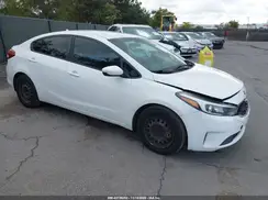 3KPFK4A7XHE034506 2017 KIA FORTE