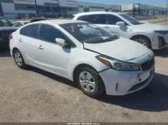 3KPFK4A7XHE037826 2017 KIA FORTE