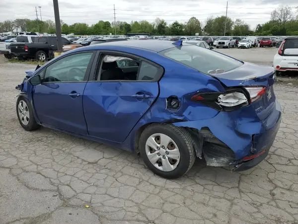 3KPFK4A7XHE041326 2017 KIA FORTE - Image 2