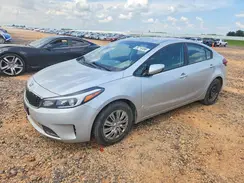 3KPFK4A7XHE049247 2017 KIA FORTE