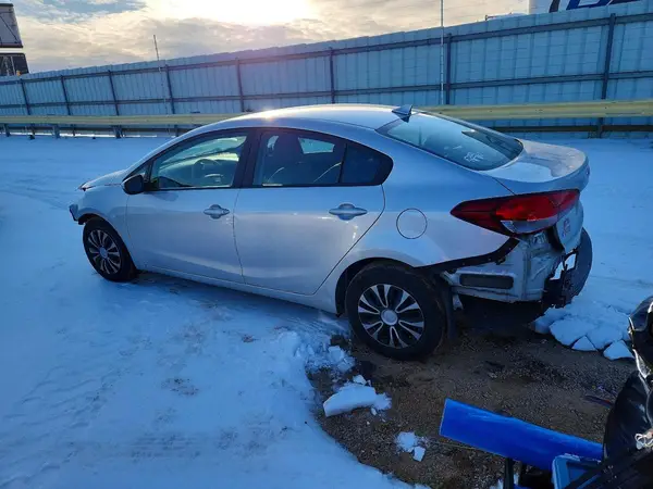 3KPFK4A7XHE053668 2017 KIA FORTE - Image 2