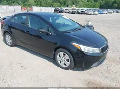 3KPFK4A7XHE057364 2017 KIA FORTE