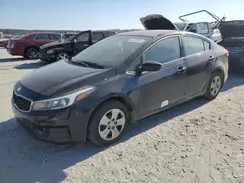 3KPFK4A7XHE058031 2017 KIA FORTE