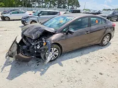 3KPFK4A7XHE060457 2016 KIA FORTE