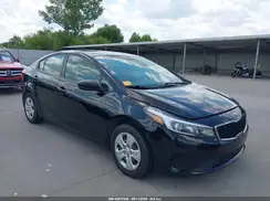 3KPFK4A7XHE064699 2017 KIA FORTE