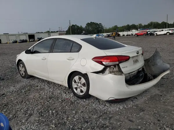 3KPFK4A7XHE075959 2017 KIA FORTE - Image 2