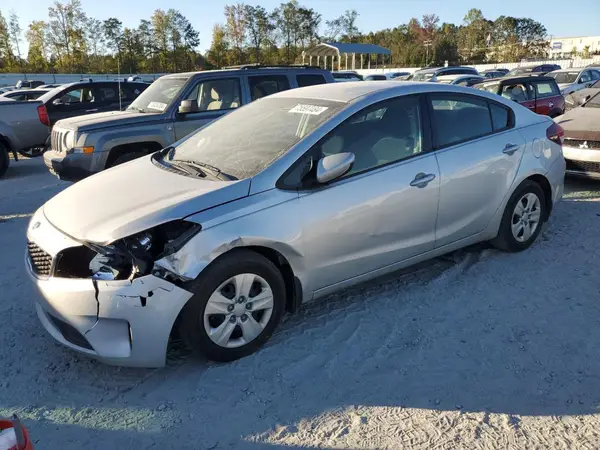 3KPFK4A7XHE078019 2017 KIA FORTE - Image 1