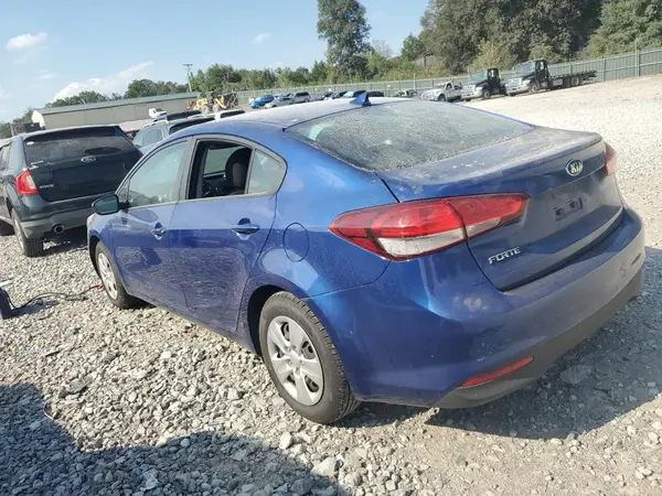 3KPFK4A7XHE080840 2017 KIA FORTE - Image 2