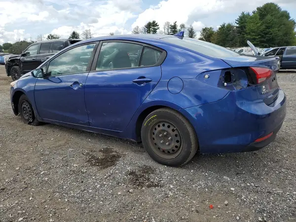 3KPFK4A7XHE091563 2017 KIA FORTE - Image 2