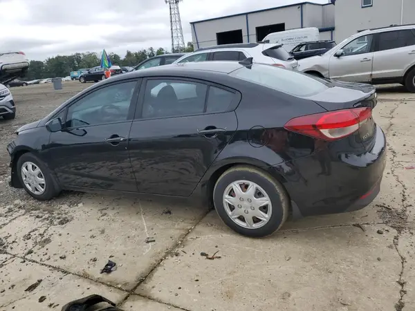 3KPFK4A7XHE092390 2017 KIA FORTE - Image 2