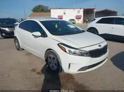 3KPFK4A7XHE097010 2017 KIA FORTE