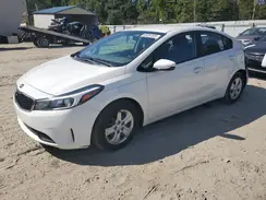 3KPFK4A7XHE104831 2017 KIA FORTE