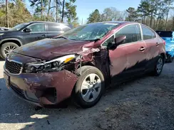 3KPFK4A7XHE106255 2017 KIA FORTE