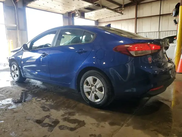 3KPFK4A7XHE108684 2017 KIA FORTE - Image 2