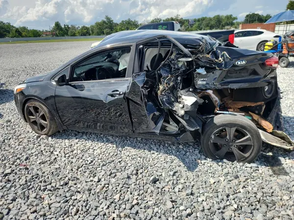 3KPFK4A7XHE108703 2017 KIA FORTE - Image 2