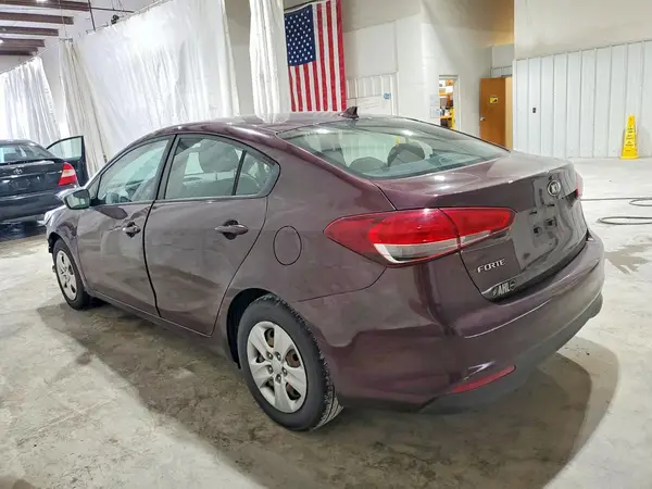 3KPFK4A7XHE111004 2017 KIA FORTE - Image 2