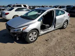 3KPFK4A7XHE118423 2017 KIA FORTE