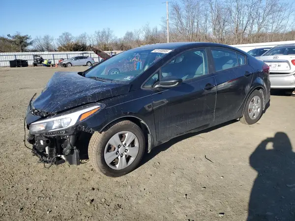 3KPFK4A7XHE124819 2017 KIA FORTE - Image 1