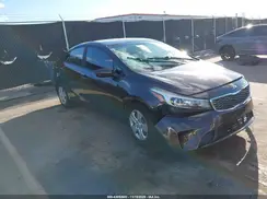 3KPFK4A7XHE125825 2017 KIA FORTE