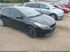 3KPFK4A7XHE130815 2017 KIA FORTE